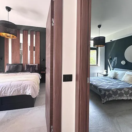 Apartment New In Historical Center Near