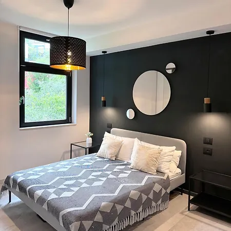New In Historical Center Near Apartment *