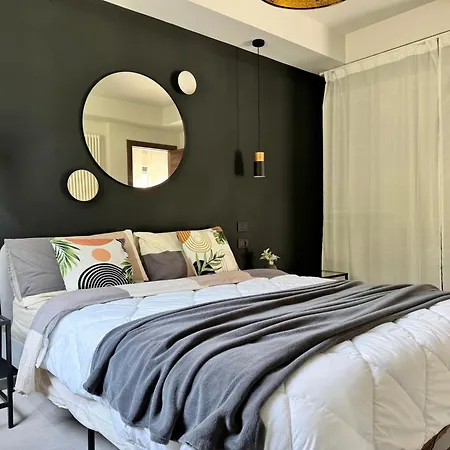 New In Historical Center Near Apartment *